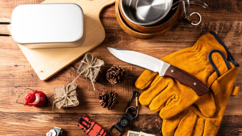 キャンプ用ナイフ